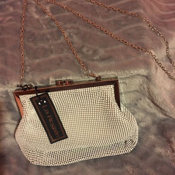 LA REGALE BRAND NEW COIN PURSE - Picture 3 of 6